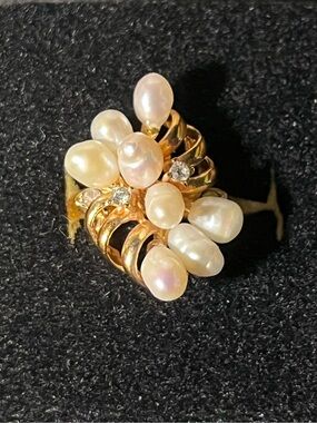 SETA Ring Gold Plated Ring Prong Set CZ & Faux Pearl Cluster Cocktail